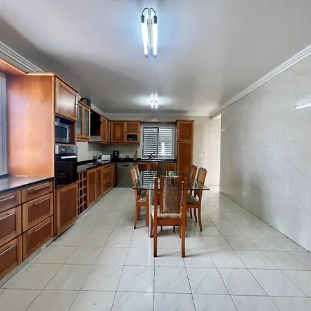 Villarelva Frühstückspension Ponta Delgada